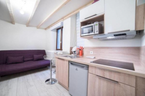 Le Veyrier - Small studio for 2 people in the heart of the old town